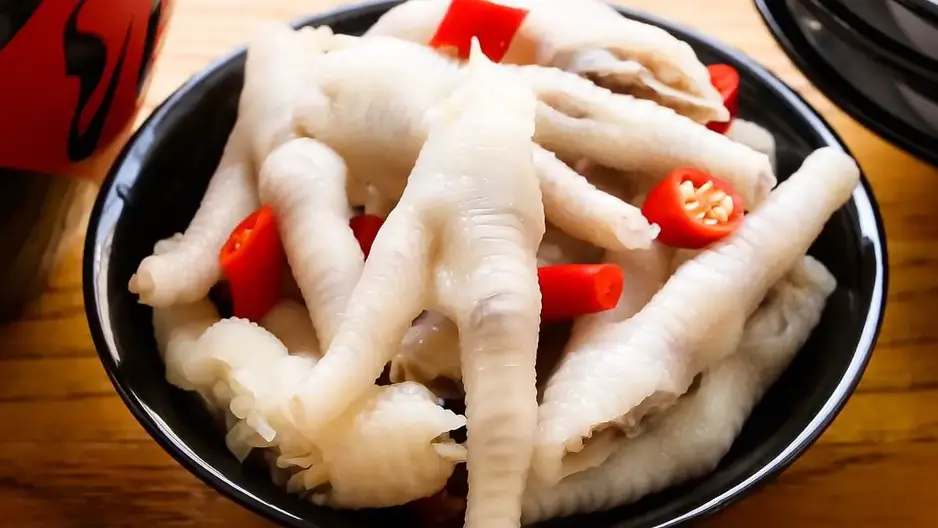 White Chicken Feet Recipe (Baiyun Chicken Feet) Sweet and Sour Dish With Vinegar