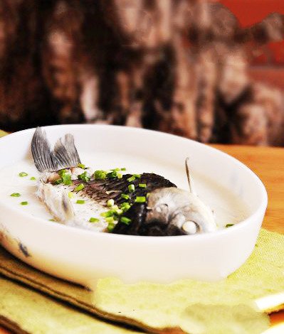 Steamed Egg with Crucian Carp